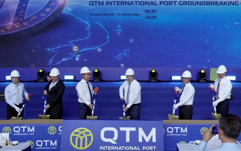Phó Thủ tướng Thường trực Phạm Gia Túc dự lễ khởi công dự án cảng biển thuộc Cụm cảng nước sâu Cái Mép-Thị Vải (TPHCM)